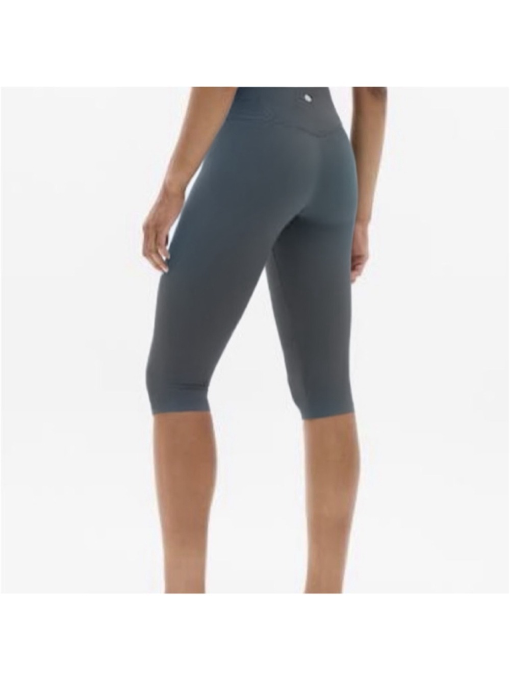 Women's Athleta Elation Ultra High Rise Crop Capris M Gray